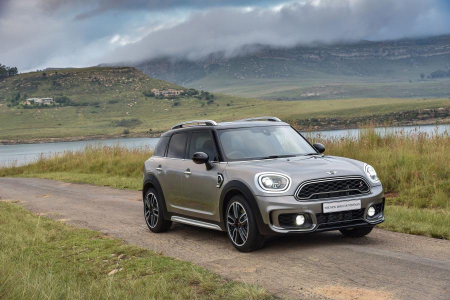  Mini Cooper S Countryman ALL4 2017 года  (ZA) (фото 15 из 40)